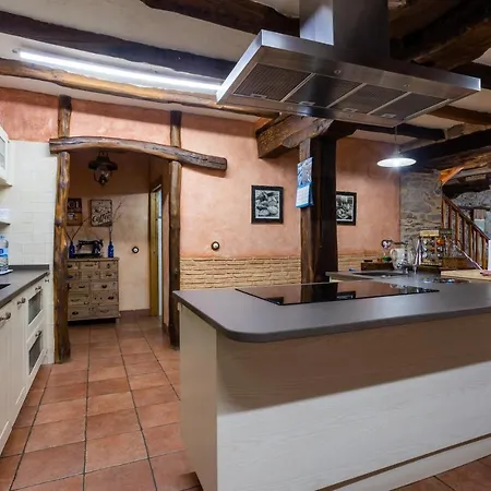 Baserri 別荘 Forua